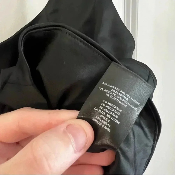 522 Wilfred Black Tank Blouse Size Medium - Picture 8 of 8